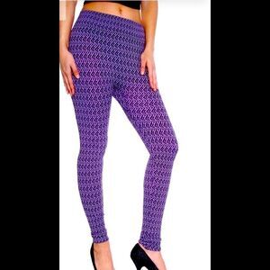 🛍 Women’s ShoSho  chevron print super cute leggings one size fits all 💥